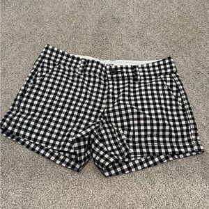 Old Navy Black and White Checkered Women's Shorts